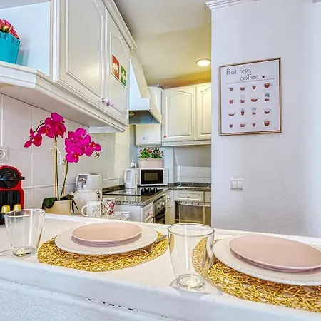 Inloveapartments - Alfama Balcony Apartment *