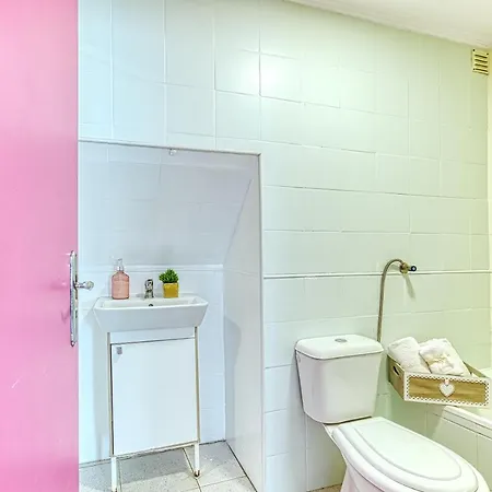 Inloveapartments - Alfama Balcony Апартаменты Лиссабон